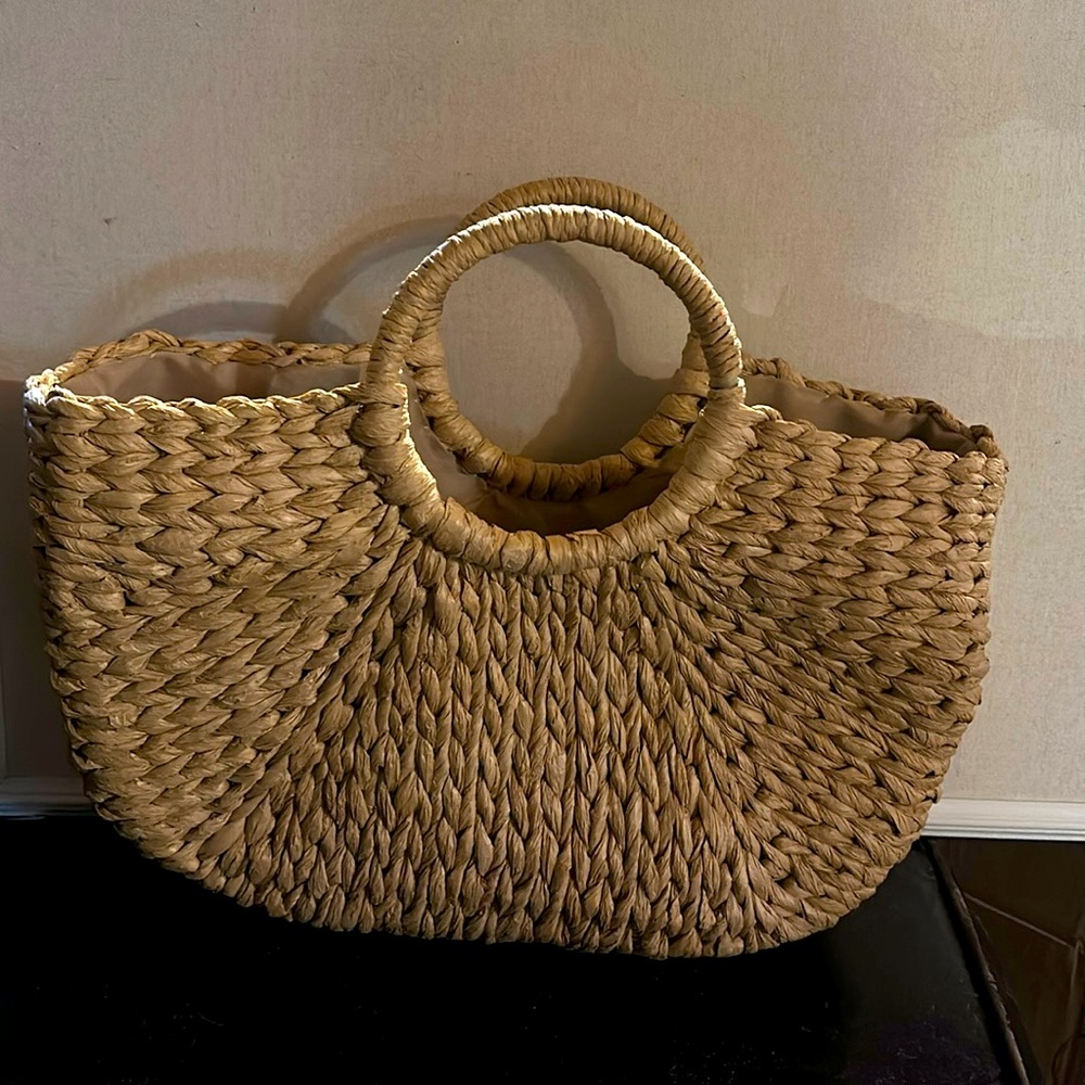 Beach straw bag